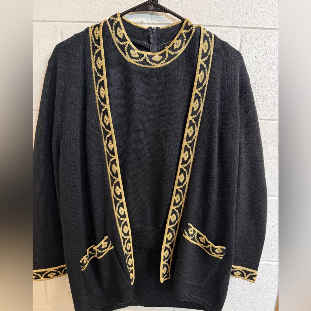San Remo by Laura knits vintage sweater set